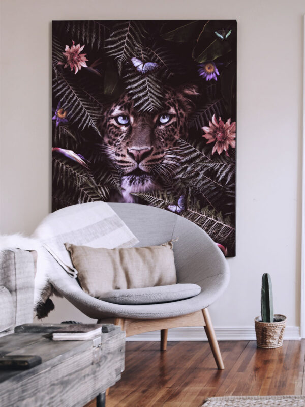 Leopard Jungle Flowers Living Room Display