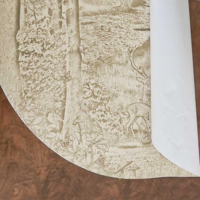 Kinderkamer muursticker getekende bosdieren krijt zandbruin